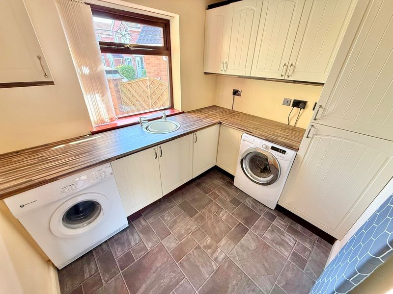 Chalfield Avenue Great Sutton